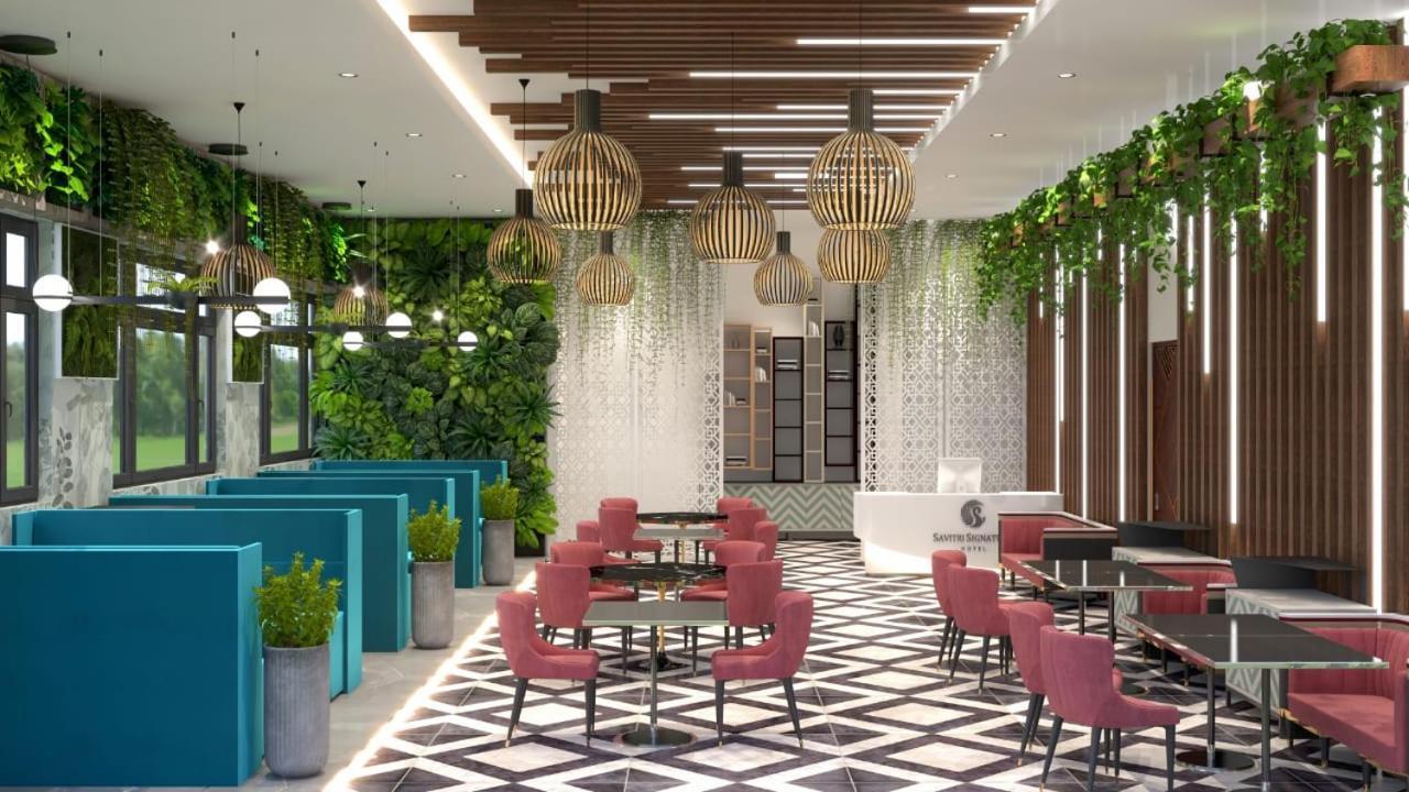 Hotel Savitri Signature Narsinghpur ภายนอก รูปภาพ